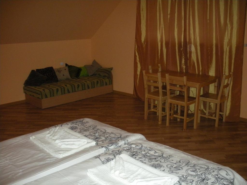 Hotel Arsenal Daugavpils Zimmer foto